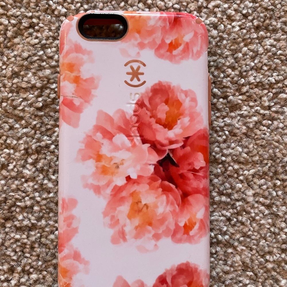 Speck Pink floral and Black iPhone 6s cases